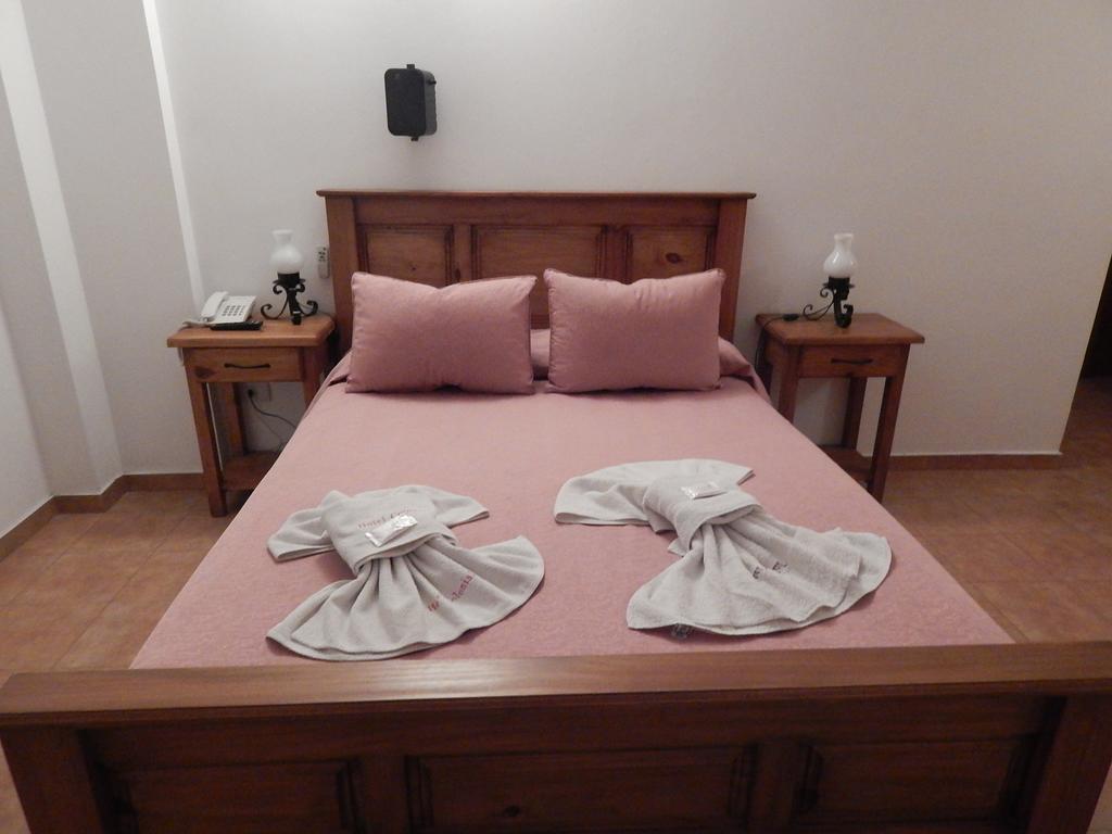 Hotel Colonial Сан Бернардо Екстериор снимка