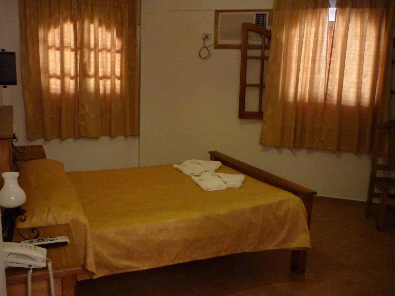 Hotel Colonial Сан Бернардо Екстериор снимка
